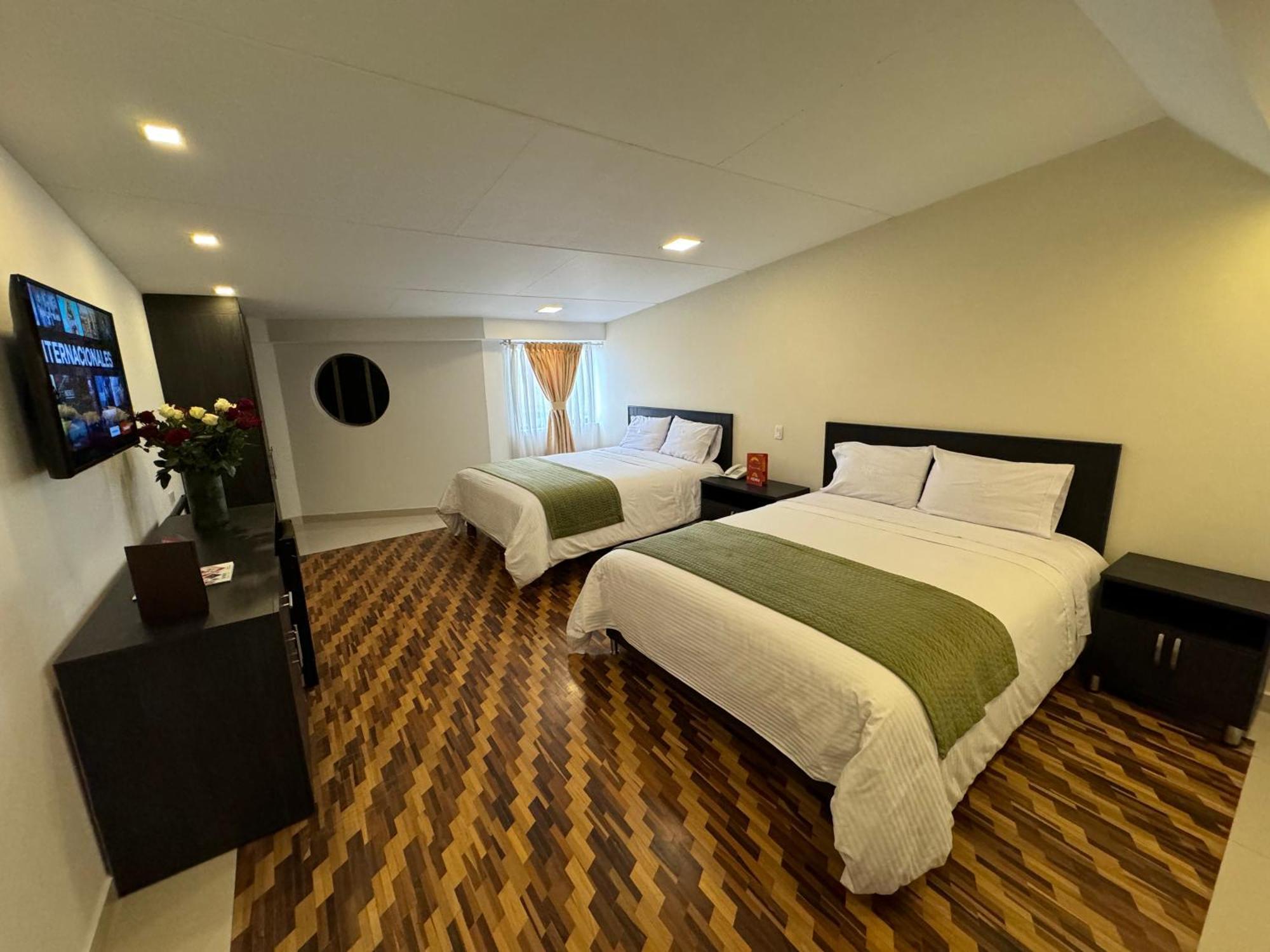 Hotel Los Andes 伊皮亚莱斯 外观 照片
