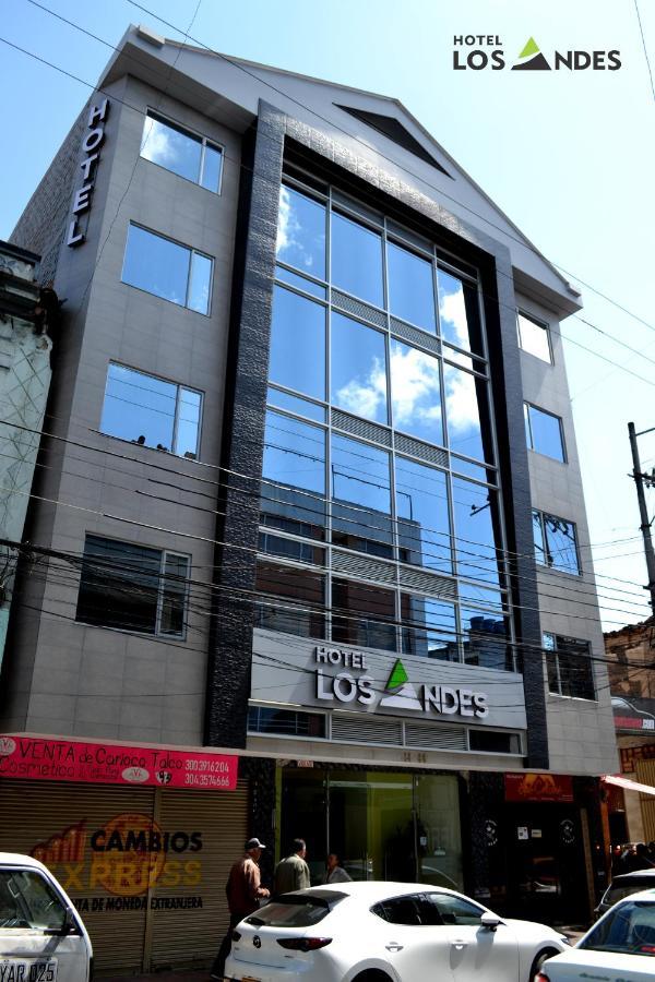 Hotel Los Andes 伊皮亚莱斯 外观 照片